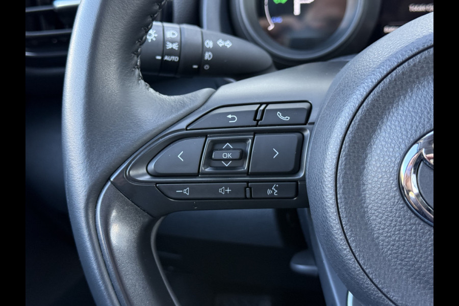 Toyota Yaris 1.5 Hybrid Team D | ACC | CarPlay | Camera | Keyless