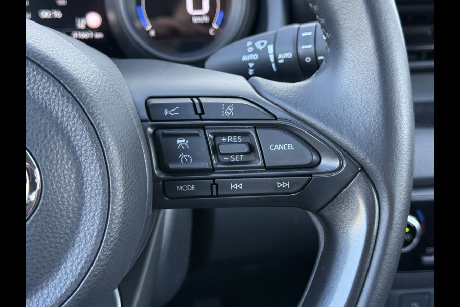 Toyota Yaris 1.5 Hybrid Team D | ACC | CarPlay | Camera | Keyless