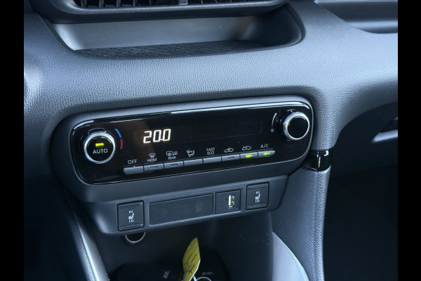 Toyota Yaris 1.5 Hybrid Team D | ACC | CarPlay | Camera | Keyless