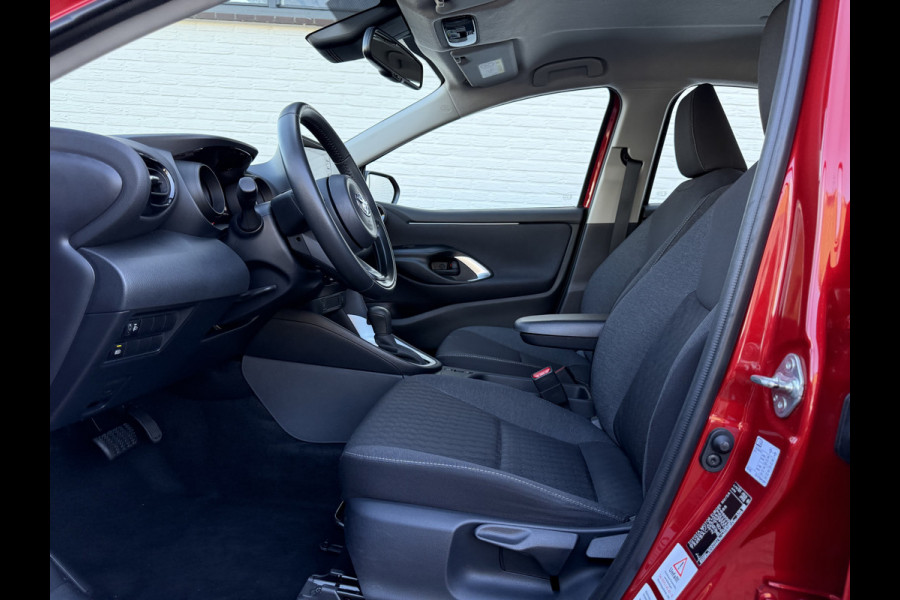 Toyota Yaris 1.5 Hybrid Team D | ACC | CarPlay | Camera | Keyless