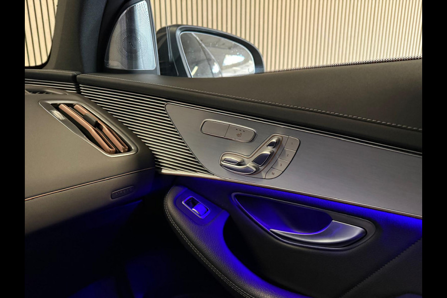 Mercedes-Benz EQC 400 4 Matic 80 kWh AMG STYLING-SOH 94%-SCHUIFDAK-HEAD UP-MEMORY-SOUND-COMPLEET