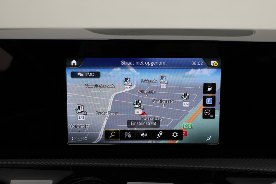 Mercedes-Benz A-Klasse 250 e Business Solution AMG Limited SOH 100%, Sfeerverlichting, Apple Carplay, Camera, LED, Lane Assist, 18"