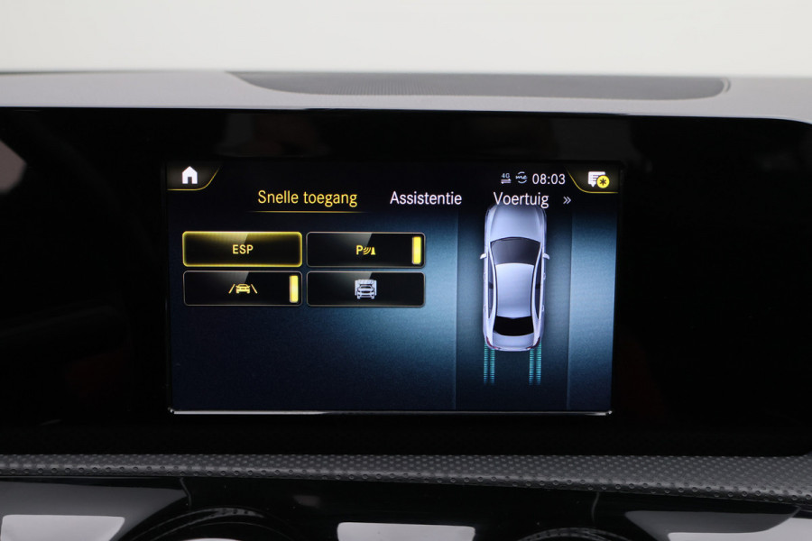 Mercedes-Benz A-Klasse 250 e Business Solution AMG Limited SOH 100%, Sfeerverlichting, Apple Carplay, Camera, LED, Lane Assist, 18"