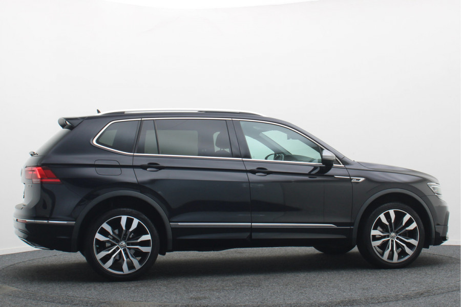 Volkswagen Tiguan Allspace 2.0 TSI 4Motion Highline Business R Panoramadak, Camera, Apple CarPlay, ACC, Keyless, Trekhaak, 20"