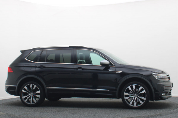 Volkswagen Tiguan Allspace 2.0 TSI 4Motion Highline Business R Panoramadak, Camera, Apple CarPlay, ACC, Keyless, Trekhaak, 20"
