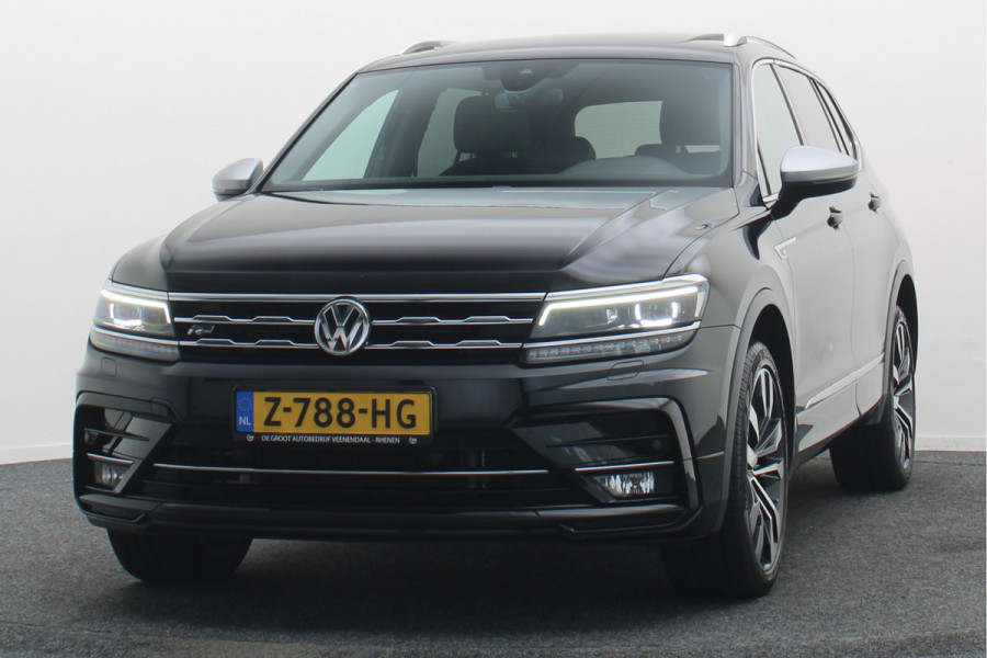 Volkswagen Tiguan Allspace 2.0 TSI 4Motion Highline Business R Panoramadak, Camera, Apple CarPlay, ACC, Keyless, Trekhaak, 20"
