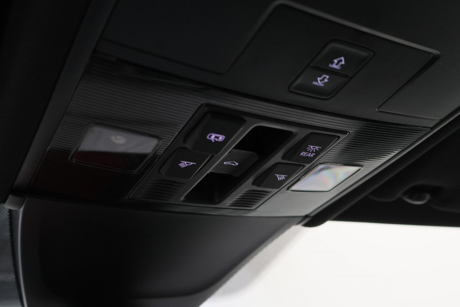 Volkswagen Tiguan Allspace 2.0 TSI 4Motion Highline Business R Panoramadak, Camera, Apple CarPlay, ACC, Keyless, Trekhaak, 20"