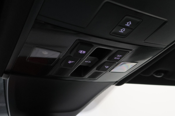 Volkswagen Tiguan Allspace 2.0 TSI 4Motion Highline Business R Panoramadak, Camera, Apple CarPlay, ACC, Keyless, Trekhaak, 20"