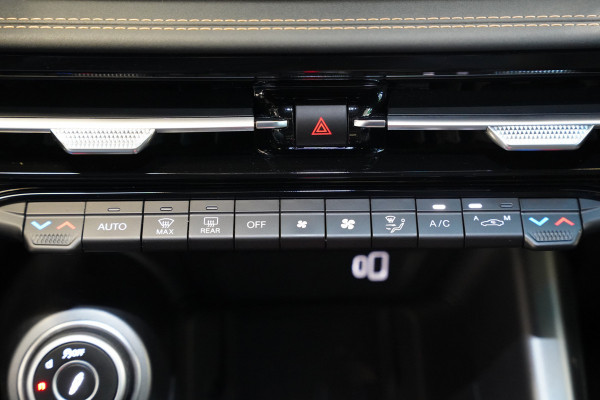 Alfa Romeo Tonale 1.5T Hybrid Sprint ACC PDC 360 Camera Leder NAP!