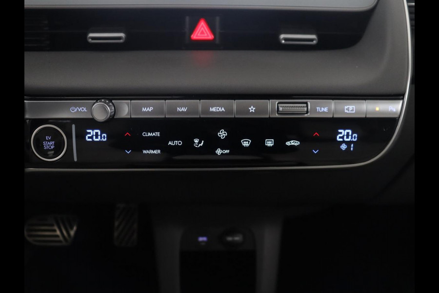 Hyundai IONIQ 5 Lounge 73kWh | SOH 96,2% | Leder | Memory | Stuur/stoel verwarming | Stoelventilatie | Adaptive cruise | Trekhaak | Head-up | 360 camera | Park assist | BOSE sound | Carplay