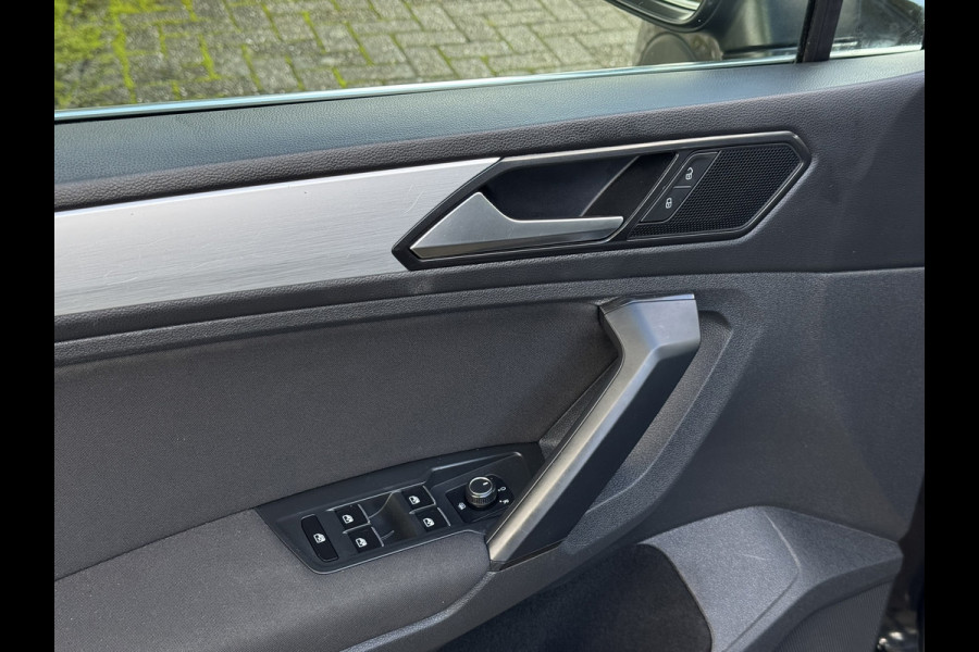 Volkswagen Tiguan 1.4 TSI Comfortline Business | Navi, Carplay/Android, ACC, Climate, PDC, DAB | NAP |