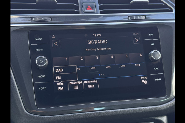 Volkswagen Tiguan 1.4 TSI Comfortline Business | Navi, Carplay/Android, ACC, Climate, PDC, DAB | NAP |