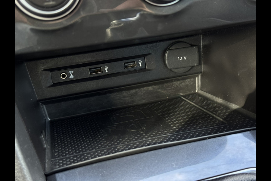 Volkswagen Tiguan 1.4 TSI Comfortline Business | Navi, Carplay/Android, ACC, Climate, PDC, DAB | NAP |