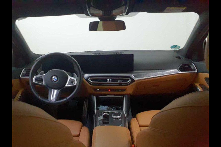 BMW 3 Serie Touring 318i Touring Auto BTW|M-sport|Pano|Dealer onderh|Trekhaak