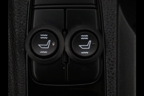Kia Niro 1.6 GDi Hybrid Style Edition | Leder | Adaptive cruise | Dodehoek detectie | Stoelverwarming | Trekhaak | JBL sound | Carplay | Camera | Park assist | Climate control