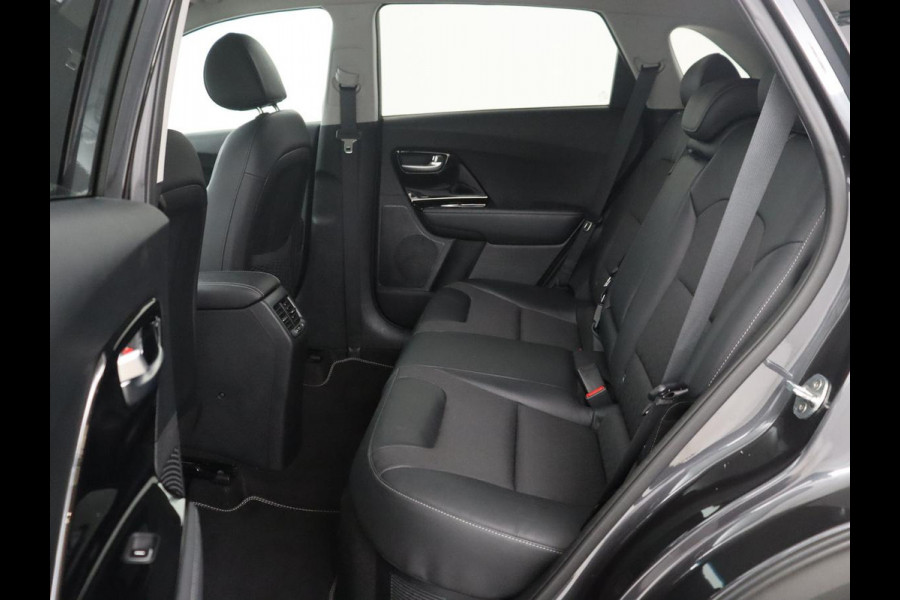 Kia Niro 1.6 GDi Hybrid Style Edition | Leder | Adaptive cruise | Dodehoek detectie | Stoelverwarming | Trekhaak | JBL sound | Carplay | Camera | Park assist | Climate control