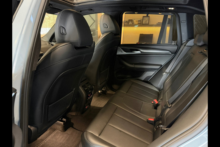 BMW X3 XDrive30e M Package Panorama Camera 1e eigenaar