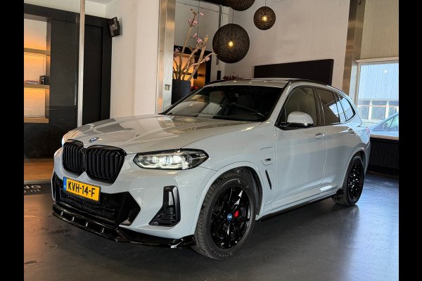 BMW X3 XDrive30e M Package Panorama Camera 1e eigenaar