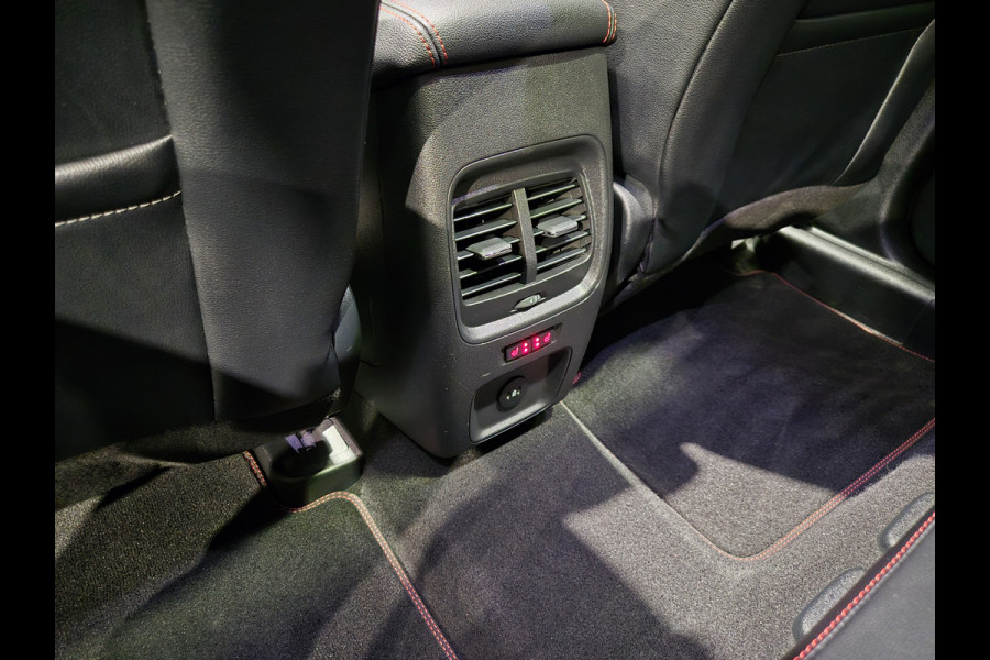 Ford Kuga 2.5 PHEV ST-Line X Panorama | Camera | HUD | Winterpack | Carplay-Android