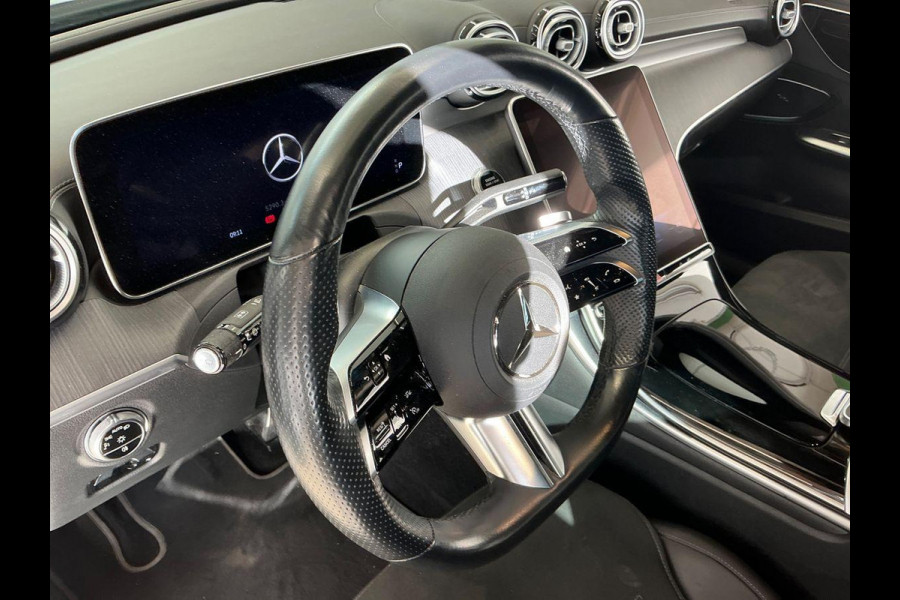 Mercedes-Benz C-Klasse 300 e AMG Line Pano|Dealer onderh|Trekhaak|Burmester