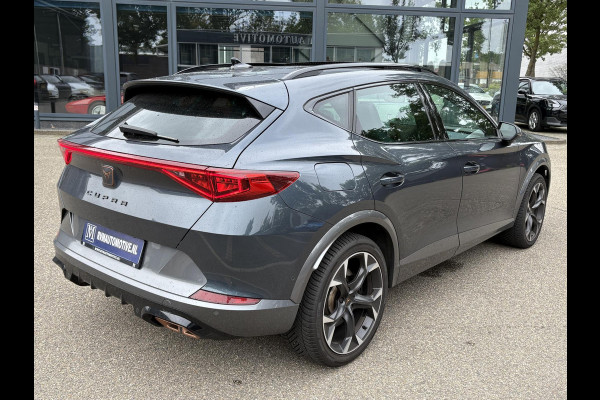 CUPRA Formentor 1.4 e-Hybrid VZ Performance VAN: € 32.900,- VOOR: 29.440,- UW HERFSTVOORDEEL: 3.460,- 245 PK | PLUG-IN-HYBRIDE | MEMORY | PANORAMADAK | 360° CAMERA | STOEL- & STUURVERWARMING | DODEHOEK | RIJKLAARPRIJS INCL. 12 MND BOVAG GARANTIE