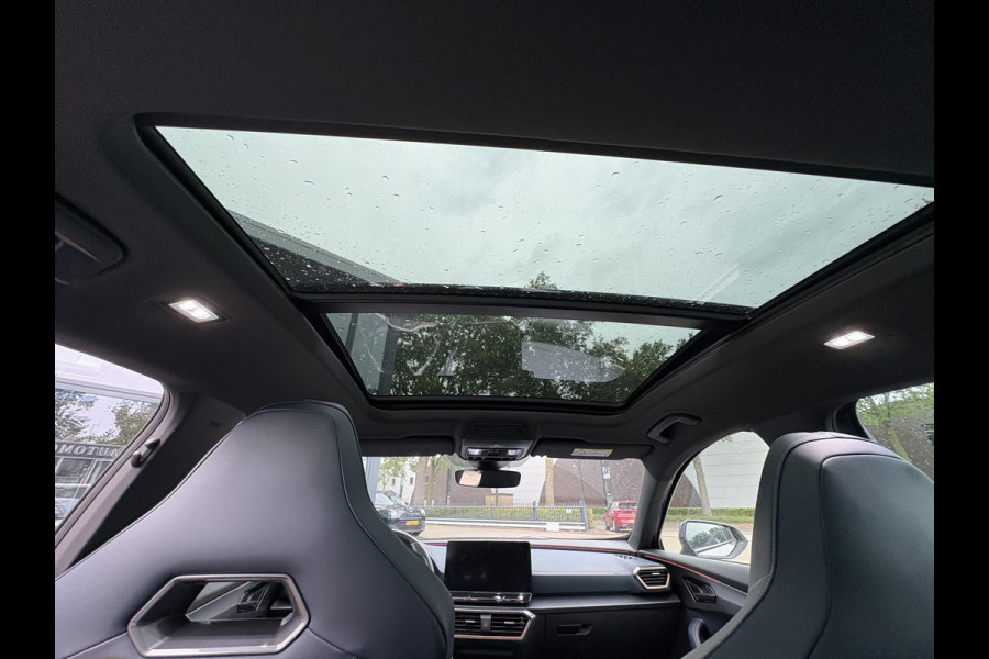 CUPRA Formentor 1.4 e-Hybrid VZ Performance VAN: € 32.900,- VOOR: 29.440,- UW HERFSTVOORDEEL: 3.460,- 245 PK | PLUG-IN-HYBRIDE | MEMORY | PANORAMADAK | 360° CAMERA | STOEL- & STUURVERWARMING | DODEHOEK | RIJKLAARPRIJS INCL. 12 MND BOVAG GARANTIE