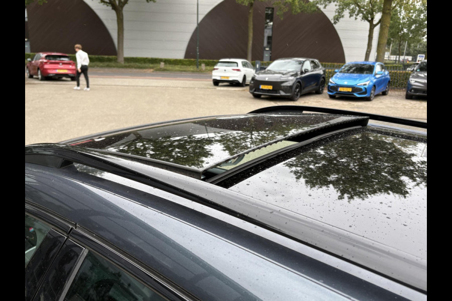 CUPRA Formentor 1.4 e-Hybrid VZ Performance VAN: € 32.900,- VOOR: 29.440,- UW HERFSTVOORDEEL: 3.460,- 245 PK | PLUG-IN-HYBRIDE | MEMORY | PANORAMADAK | 360° CAMERA | STOEL- & STUURVERWARMING | DODEHOEK | RIJKLAARPRIJS INCL. 12 MND BOVAG GARANTIE