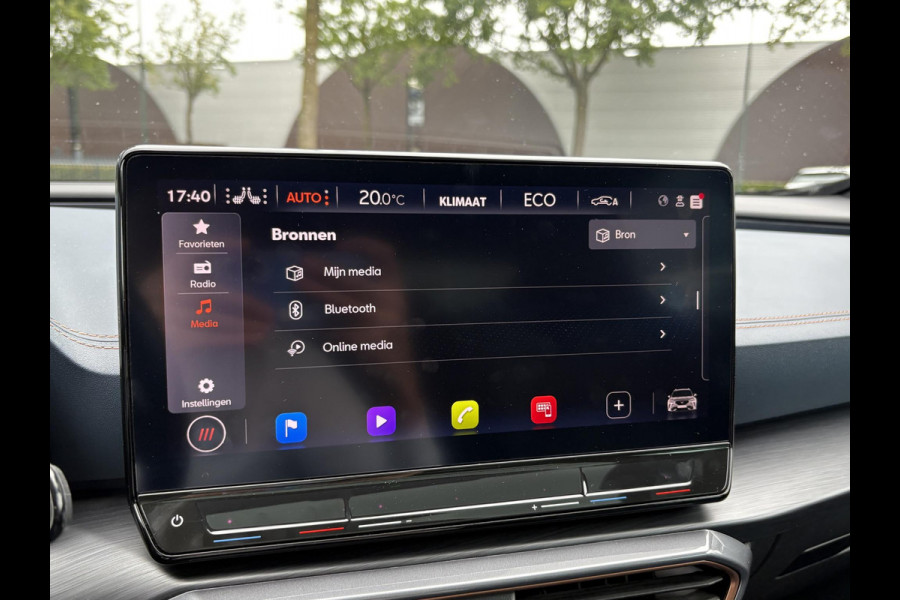 CUPRA Formentor 1.4 e-Hybrid VZ Performance VAN: € 32.900,- VOOR: 29.440,- UW HERFSTVOORDEEL: 3.460,- 245 PK | PLUG-IN-HYBRIDE | MEMORY | PANORAMADAK | 360° CAMERA | STOEL- & STUURVERWARMING | DODEHOEK | RIJKLAARPRIJS INCL. 12 MND BOVAG GARANTIE