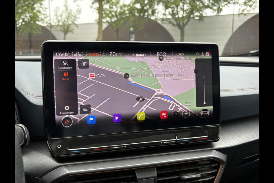 CUPRA Formentor 1.4 e-Hybrid VZ Performance VAN: € 32.900,- VOOR: 29.440,- UW HERFSTVOORDEEL: 3.460,- 245 PK | PLUG-IN-HYBRIDE | MEMORY | PANORAMADAK | 360° CAMERA | STOEL- & STUURVERWARMING | DODEHOEK | RIJKLAARPRIJS INCL. 12 MND BOVAG GARANTIE