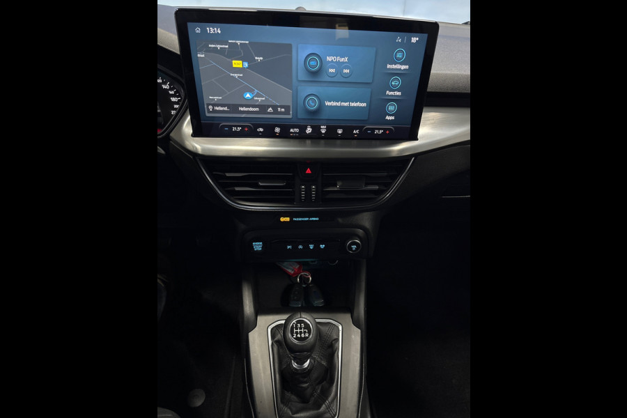 Ford FOCUS Wagon 1.0 EcoBoost Hybrid Titanium Navi | Clima | Cruise | PDC | Trekhaak