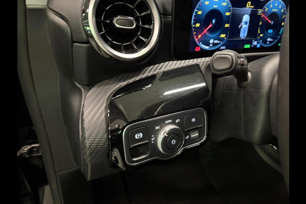 Mercedes-Benz A-Klasse 250 e 19''AMG WIDE SCREEN NAVI/V-COCKPIT/DAB/CARPLAY/LED/STOEL-M//