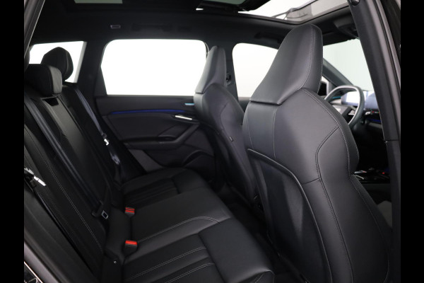 Audi Q6 e-tron S edition performance 100 kWh 306 pk | SOH 99,50% | Verlengde garantie | Navigatie | Warmetepomp | Panoramadak | Trekhaak (wegklapbaar) | Lederen bekleding | B&O Soundsystem | Rondomzicht camera | Head-up display | S-Line |