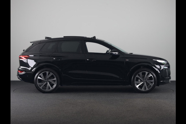 Audi Q6 e-tron S edition performance 100 kWh 306 pk | SOH 99,50% | Verlengde garantie | Navigatie | Warmetepomp | Panoramadak | Trekhaak (wegklapbaar) | Lederen bekleding | B&O Soundsystem | Rondomzicht camera | Head-up display | S-Line |