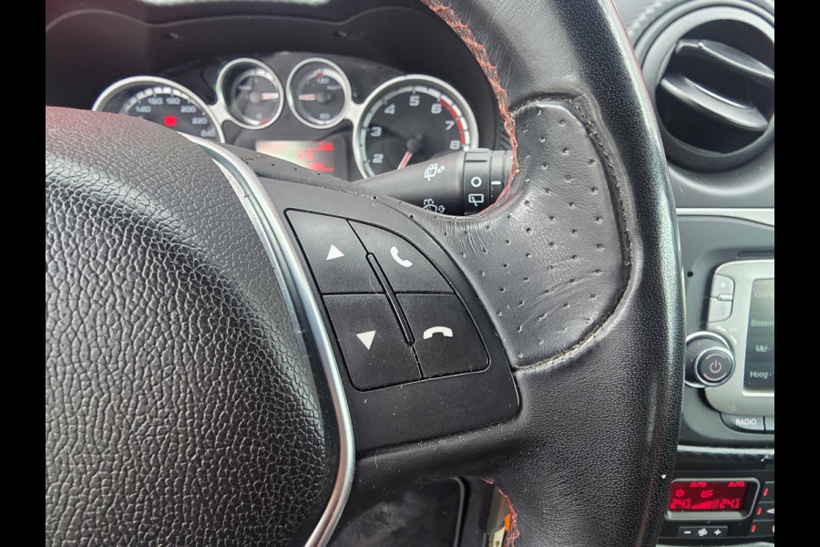 Alfa Romeo MiTo TwinAir 105PK ECO Super | 17" Velgen | Cruise/climate Control