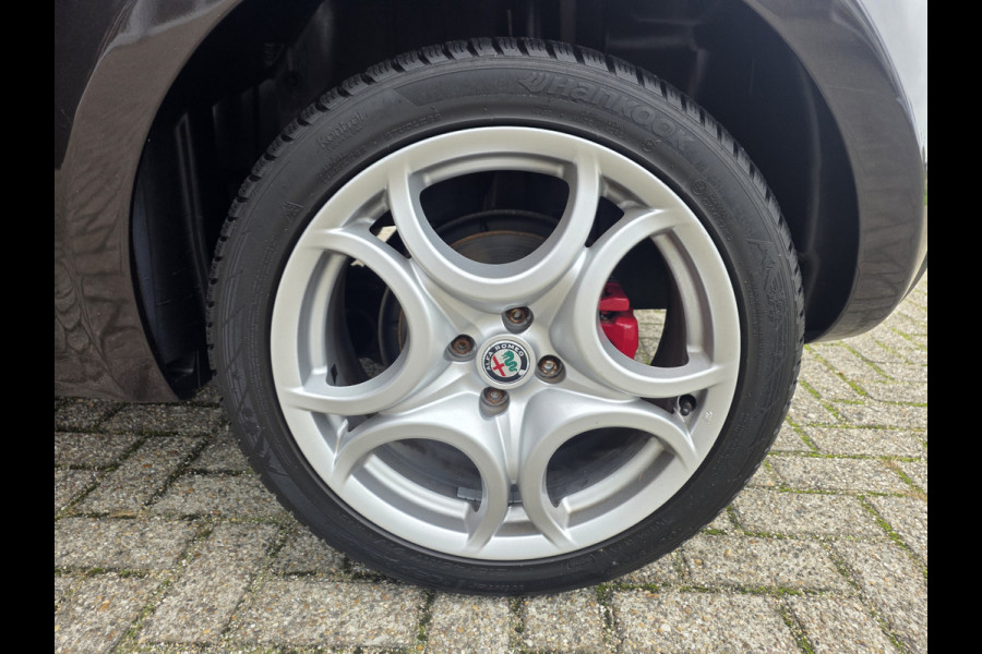Alfa Romeo MiTo TwinAir 105PK ECO Super | 17" Velgen | Cruise/climate Control