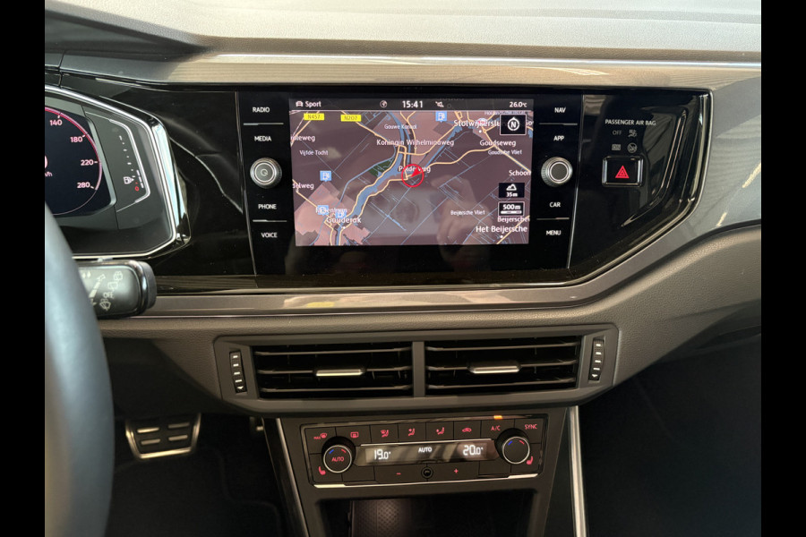 Volkswagen Polo 2.0 TSi 200pk GTi DSG 5-drs. SCHUIFDAK/BEATS/KEYLESS/CAMERA/DODEHOEK/1E EIGENAAR!