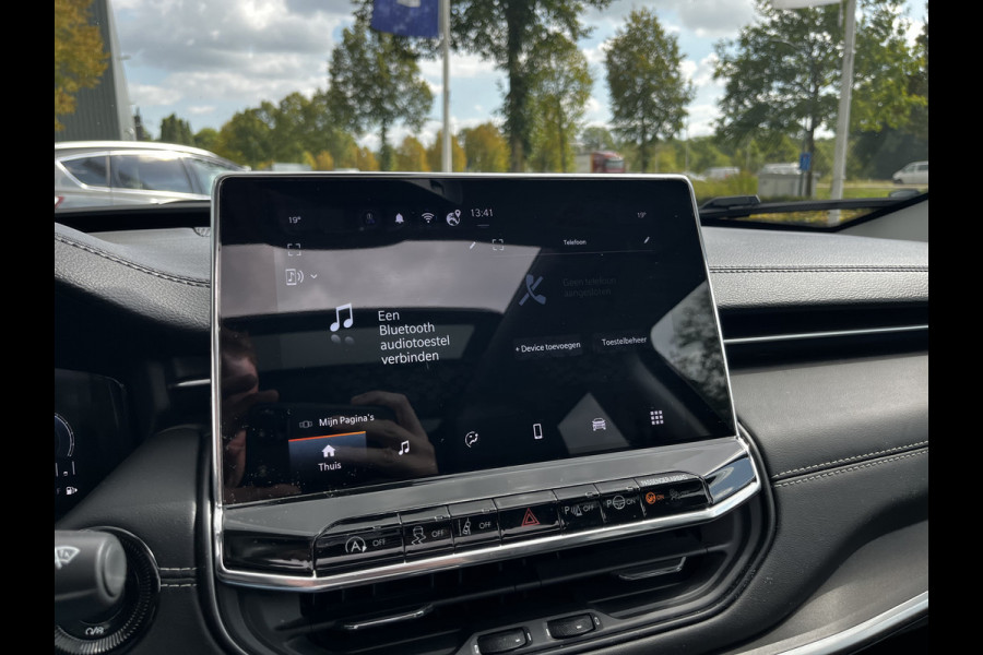 Jeep Compass 1.3T Limited 150pk/110Kw DDCT Automaat | Panodak | Adapt. Cruise | Carplay/Android Auto | Keyless |
