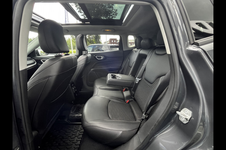 Jeep Compass 1.3T Limited 150pk/110Kw DDCT Automaat | Panodak | Adapt. Cruise | Carplay/Android Auto | Keyless |