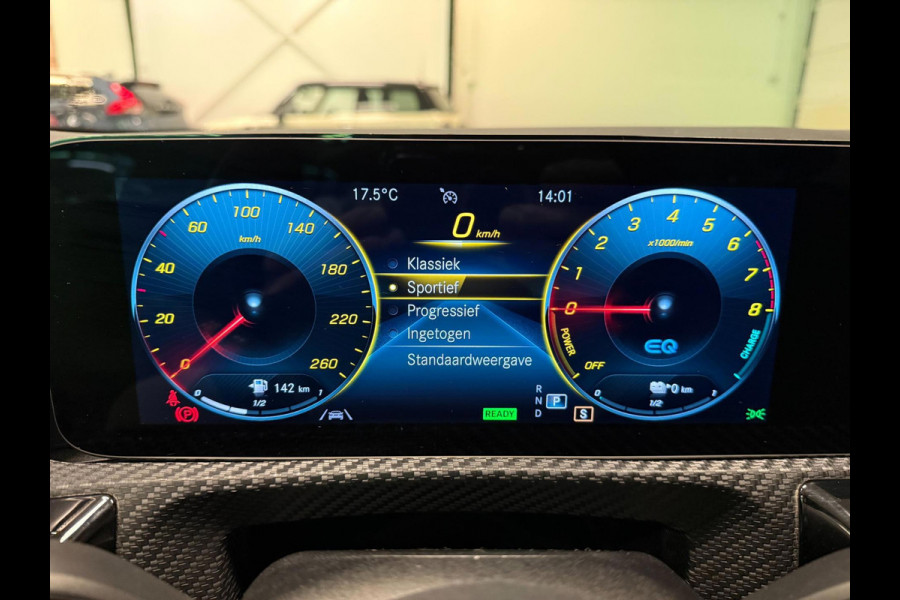 Mercedes-Benz A-Klasse 250 e 19''AMG WIDE SCREEN NAVI/V-COCKPIT/DAB/CARPLAY/LED/STOEL-M//