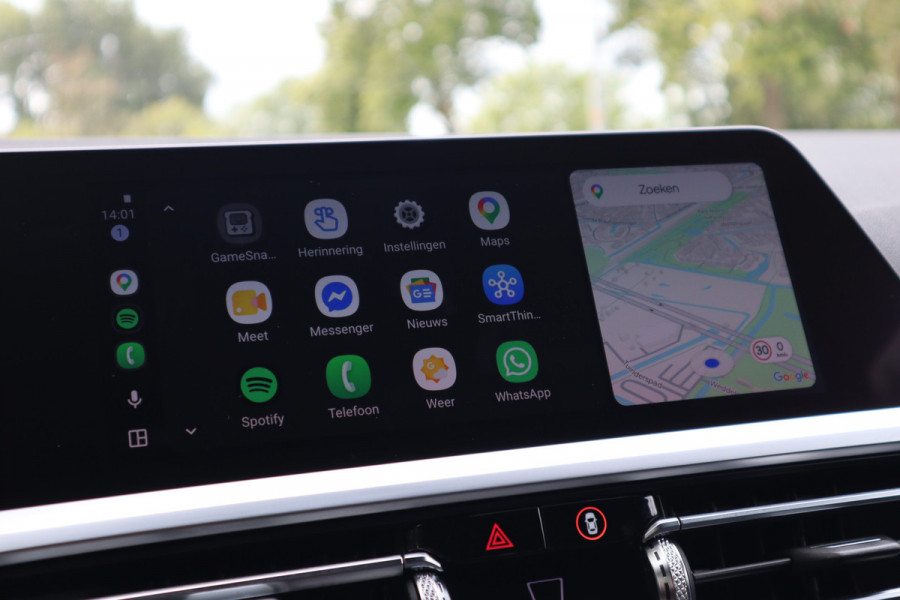 BMW 3-serie 320i Executive Edition | Lederen bekleding | ACC | Carplay |