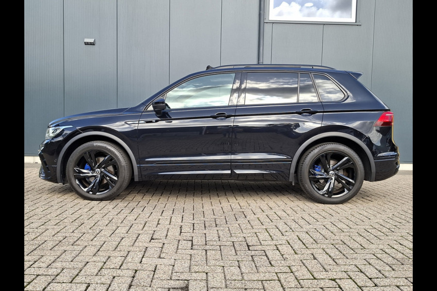 Volkswagen Tiguan 1.5 TSI R-Line Blackstyle * Panoramadak * Stoel/stuurverwarming * Navigatiesysteem