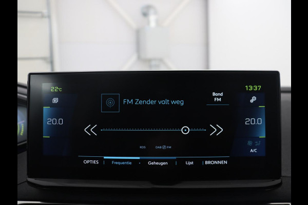 Peugeot 3008 1.6 HYbrid 225 Allure Pack Business SOG 98,2% | Navigatie | Dodehoek ASS | Apple Carplay | Camera |
