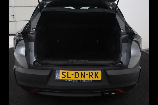 Alfa Romeo junior 1.2 Turbo Hybrid Ibrida | LED | Parkeerhulp | Apple Carplay |