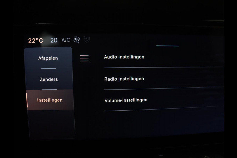 Alfa Romeo junior 1.2 Turbo Hybrid Ibrida | LED | Parkeerhulp | Apple Carplay |