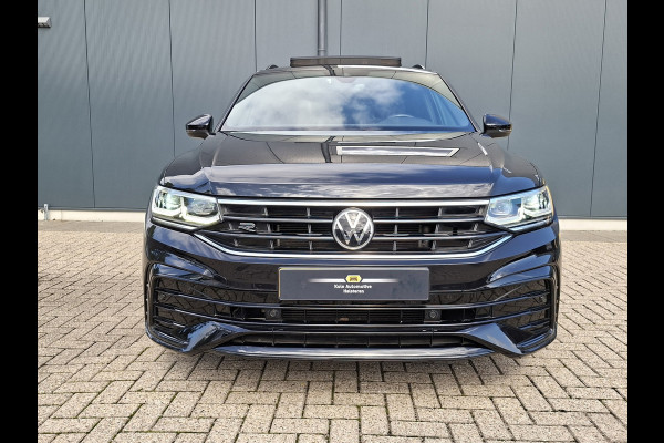 Volkswagen Tiguan 1.5 TSI R-Line Blackstyle * Panoramadak * Stoel/stuurverwarming * Navigatiesysteem