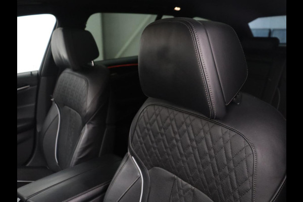 BMW 5 Serie Touring 530i High Executive Edition | M-Pakket | Soelverwarming/ventilatie | Trekhaak | Pano.Dak | Apple Carplay |