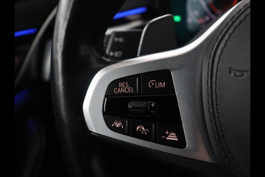 BMW 5 Serie Touring 530i High Executive Edition | M-Pakket | Soelverwarming/ventilatie | Trekhaak | Pano.Dak | Apple Carplay |