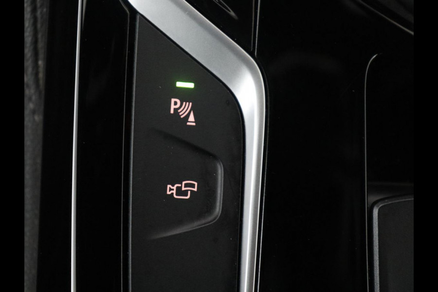 BMW 5 Serie Touring 530i High Executive Edition | M-Pakket | Soelverwarming/ventilatie | Trekhaak | Pano.Dak | Apple Carplay |