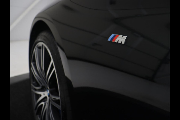 BMW 5 Serie Touring 530i High Executive Edition | M-Pakket | Soelverwarming/ventilatie | Trekhaak | Pano.Dak | Apple Carplay |