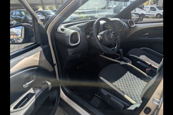 Toyota Aygo X 1.0 VVT-i S-CVT first